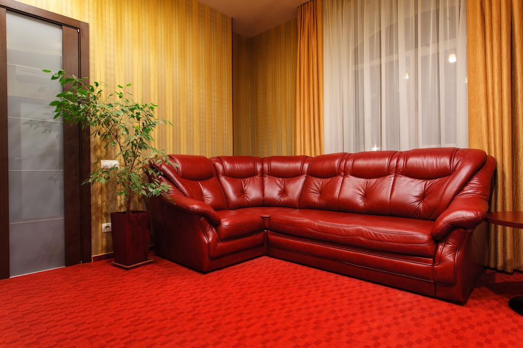 Victoria Hotel Kharkiv Ruang foto